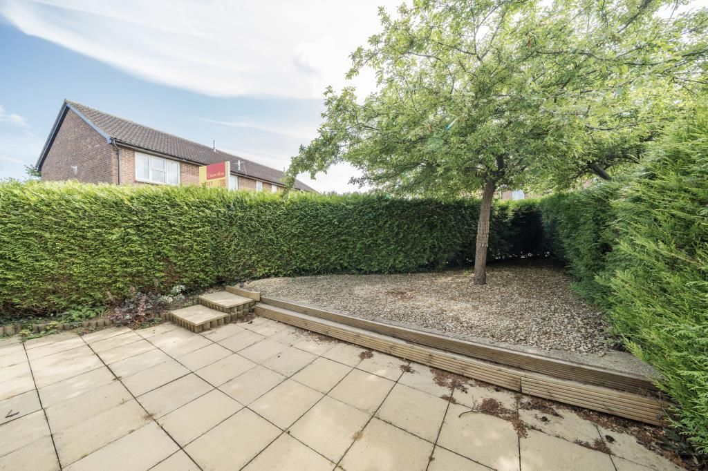 Property photo 3 of 20 Outside View