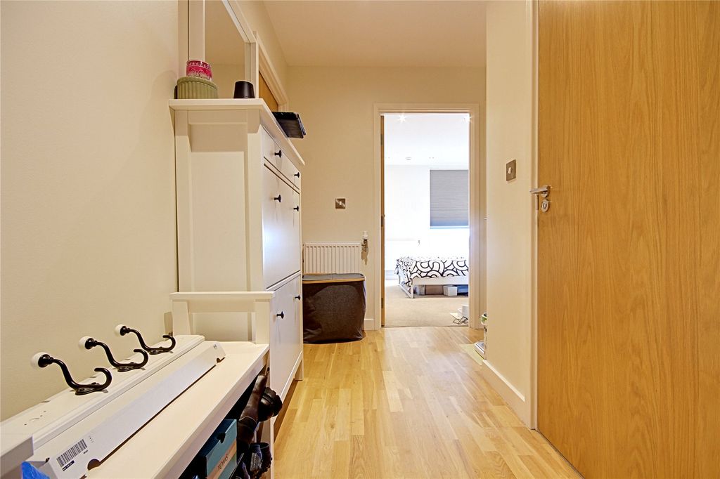 Property photo 3 of 10 Picture No. 04