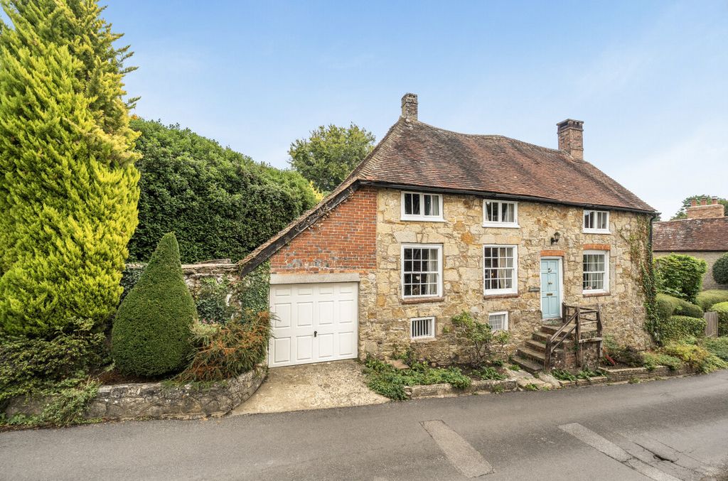 Property photo 1 of 19