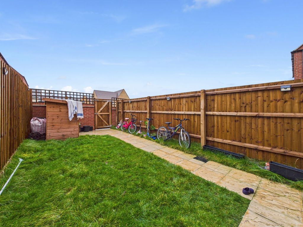 Property photo 2 of 15