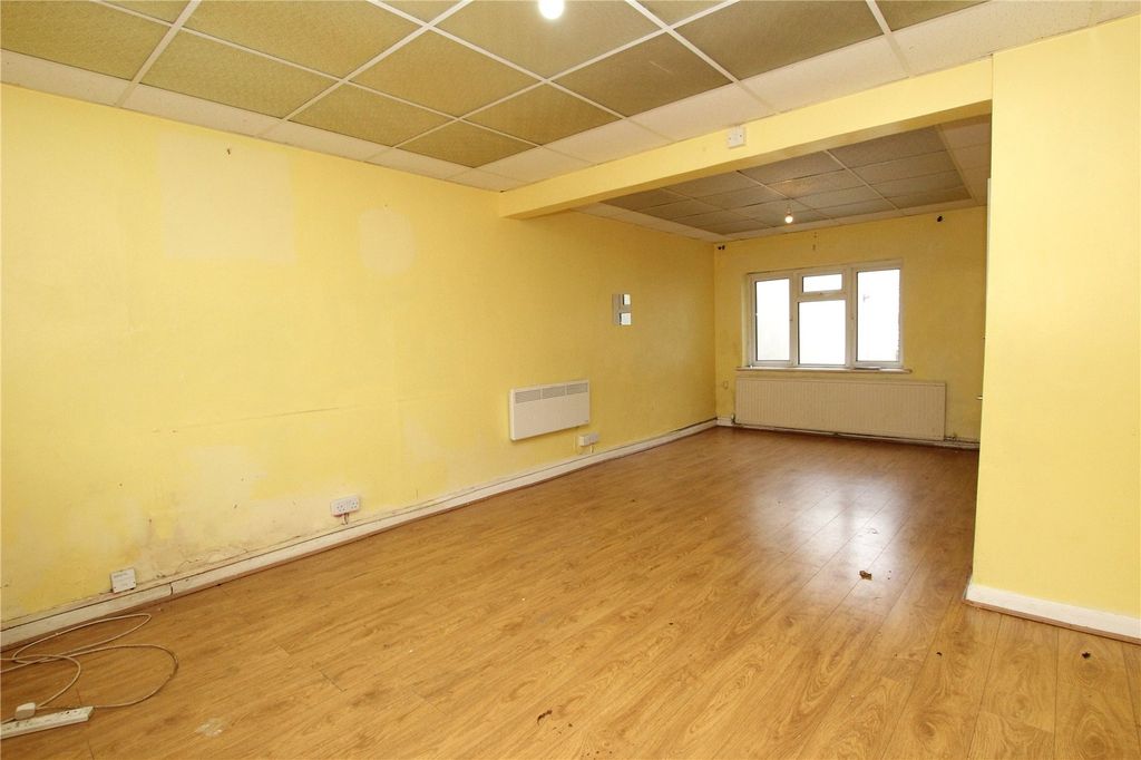 Property photo 2 of 14 Picture 2