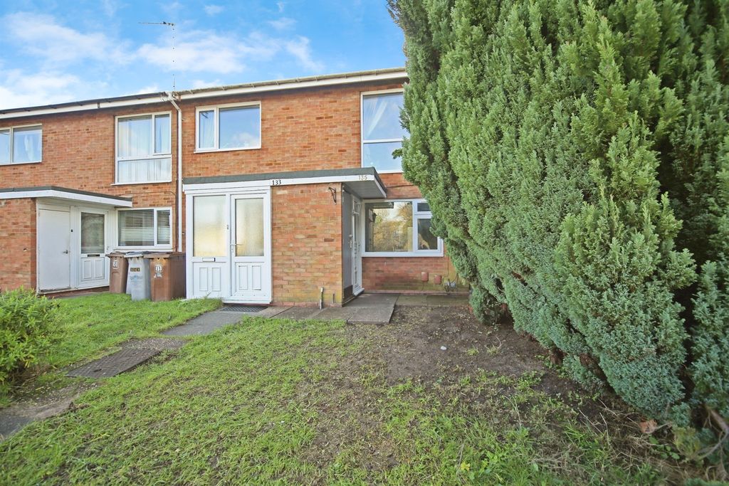 Property photo 2 of 34