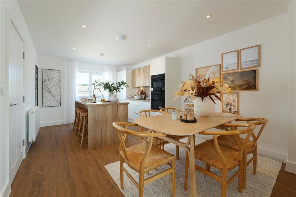 Property photo 3 of 10 Kitchen/Diner