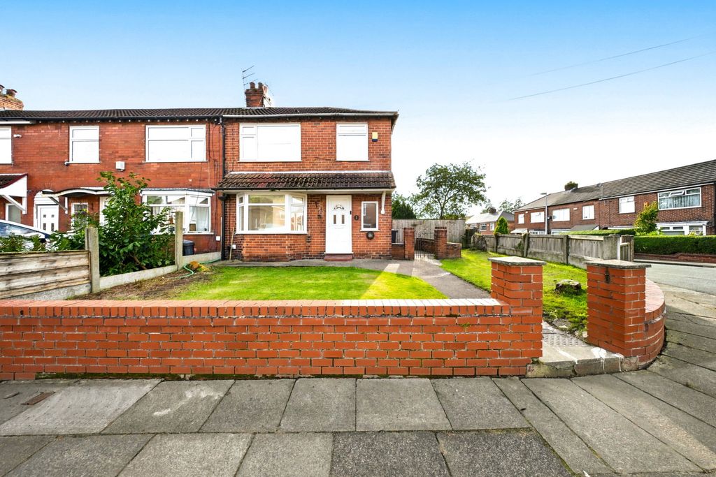 Property photo 3 of 16