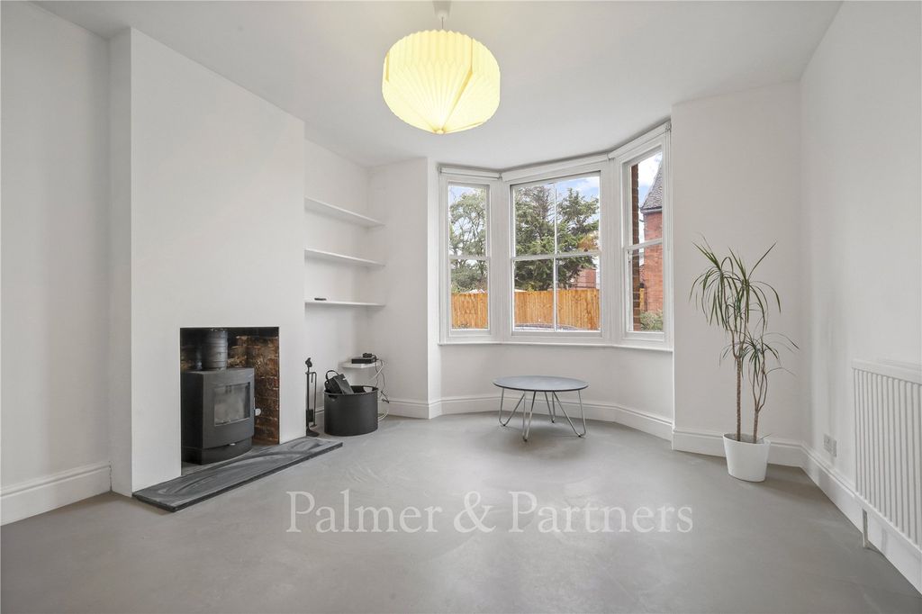 Property photo 1 of 11 Picture No. 12
