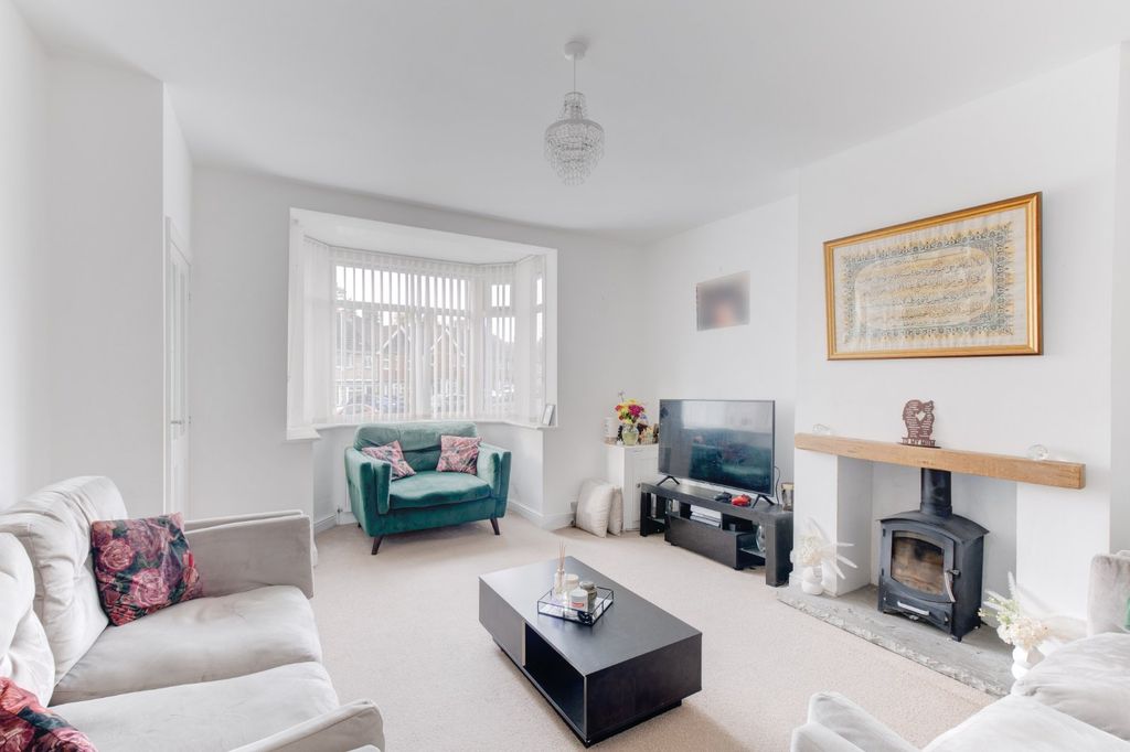 Property photo 2 of 13 Picture No. 05