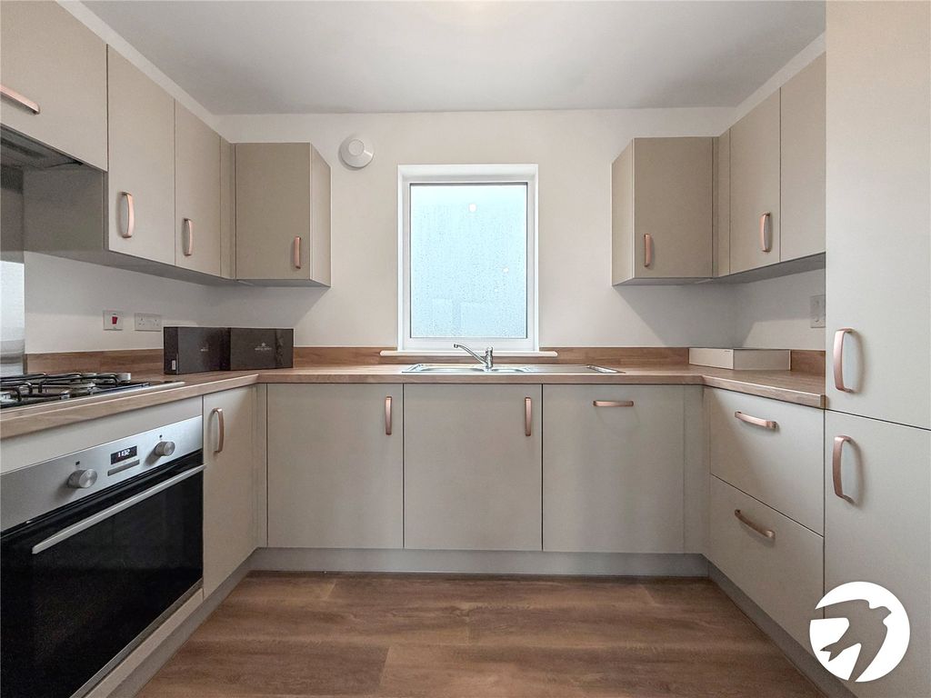 Property photo 2 of 13 Kitchen