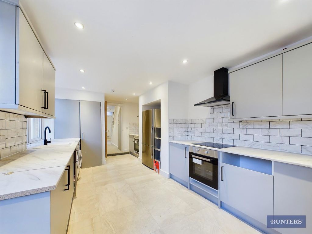 Property photo 2 of 4 B.Jpg