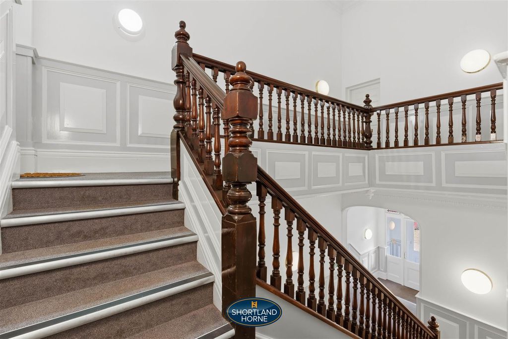 Additional image 5 of 2 bed flat for saleNorthumberland Road, Leamington Spa CV32