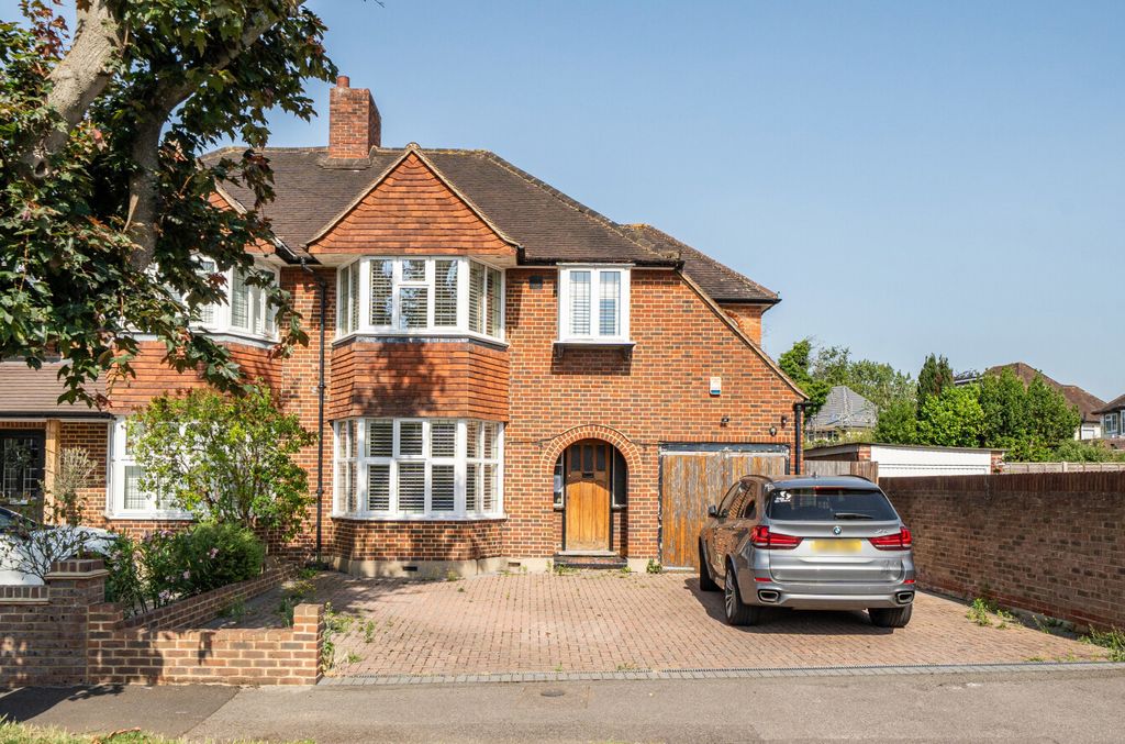 Property photo 1 of 24 1484219-1-6A3Bf76...