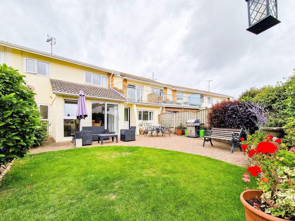Property photo 1 of 36