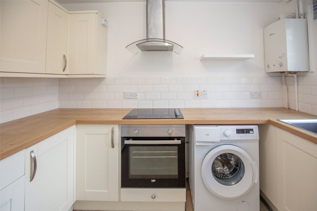 Property photo 2 of 15 Picture No. 47