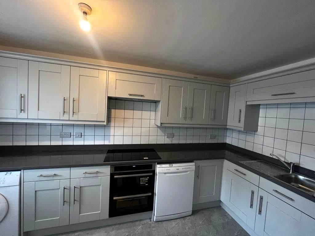 Property photo 2 of 9 8851216