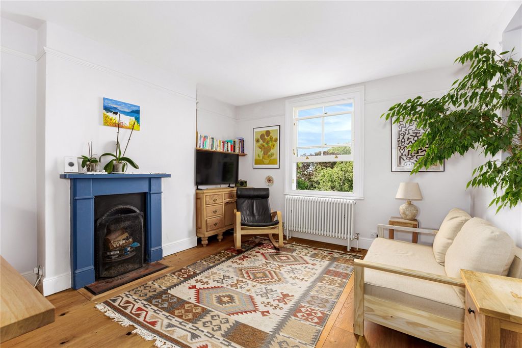 Property photo 2 of 11 Picture No. 04