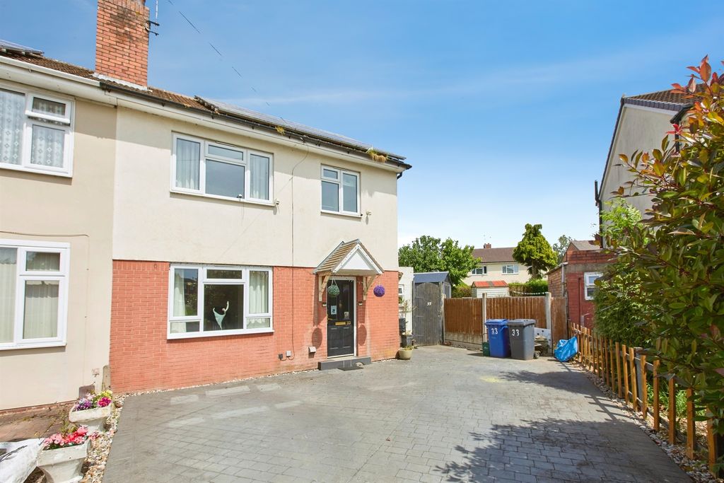 Property photo 1 of 27