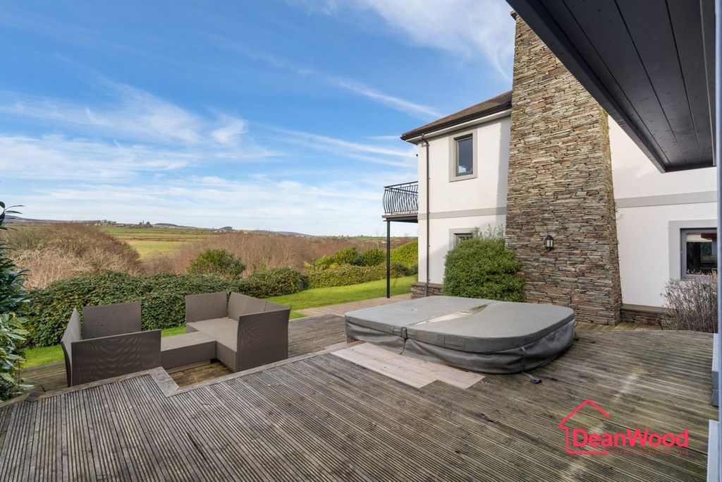 Property photo 2 of 58 No-02.Jpg