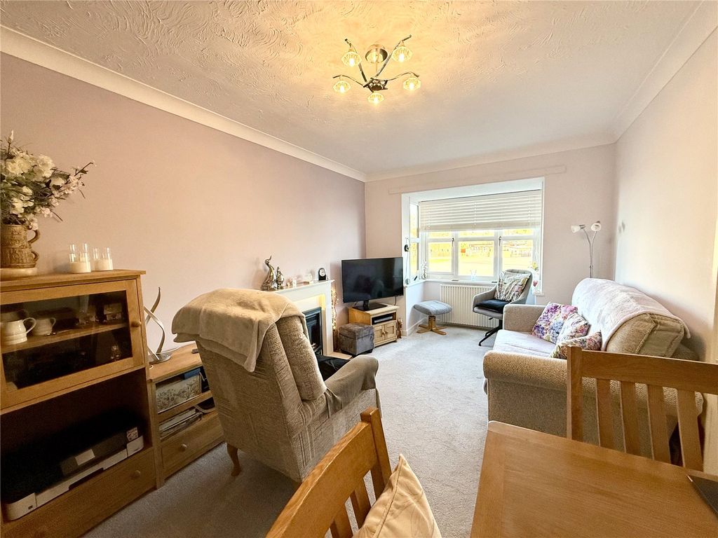 Property photo 3 of 7 Picture No. 02