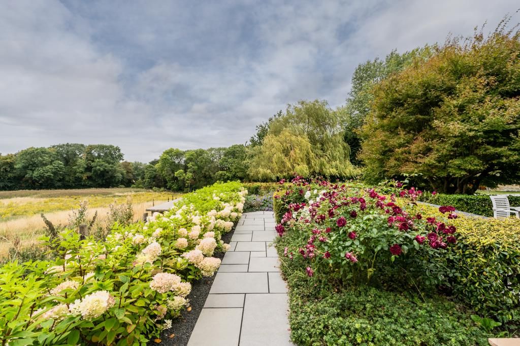 Property photo 3 of 35 Exterior And Gardens