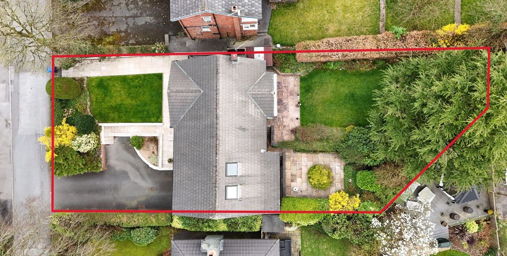 Property photo 2 of 35