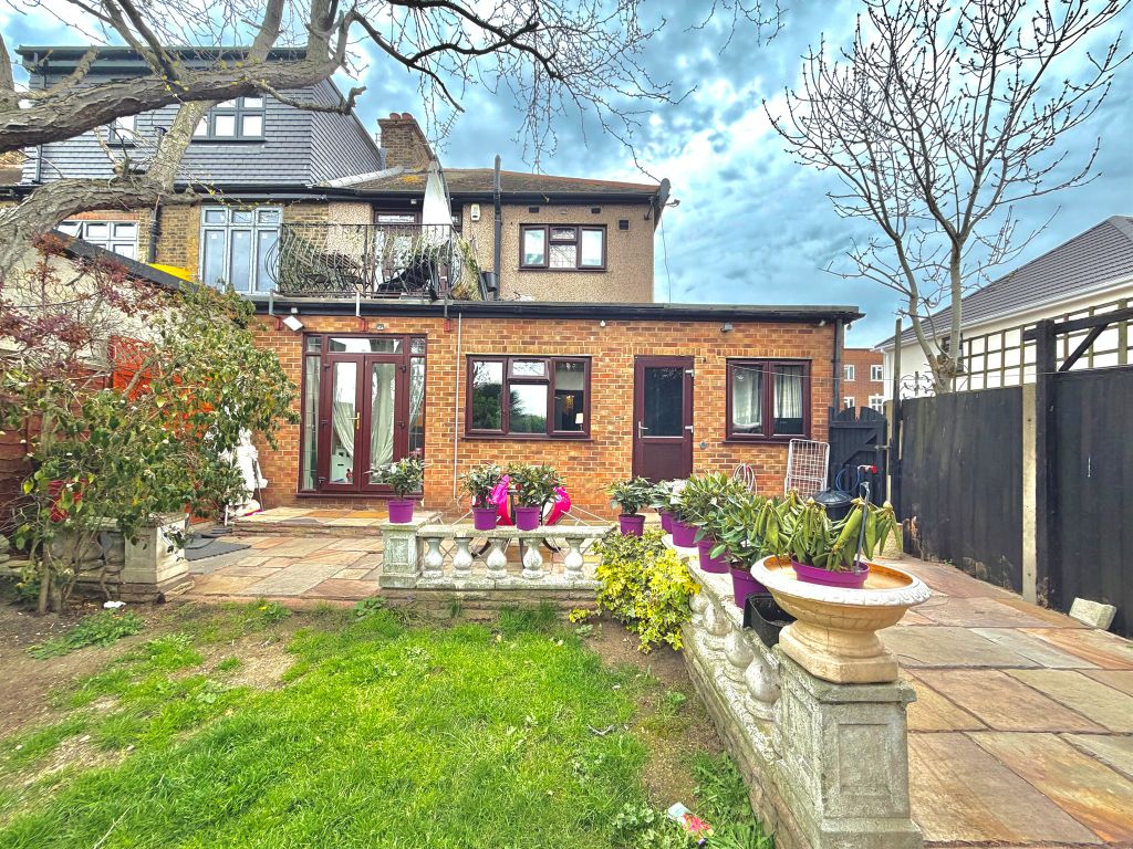 Additional image 4 of 3 bed end terrace house for saleBrixham Gardens, Ilford IG3