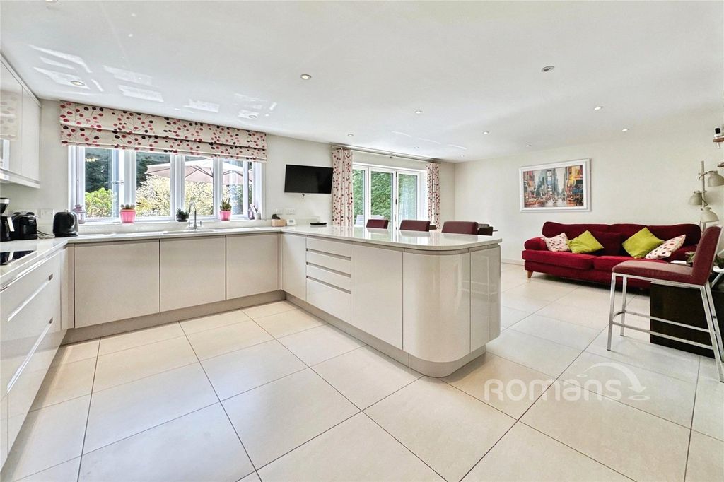 Property photo 3 of 25 Kitchen Diner Living