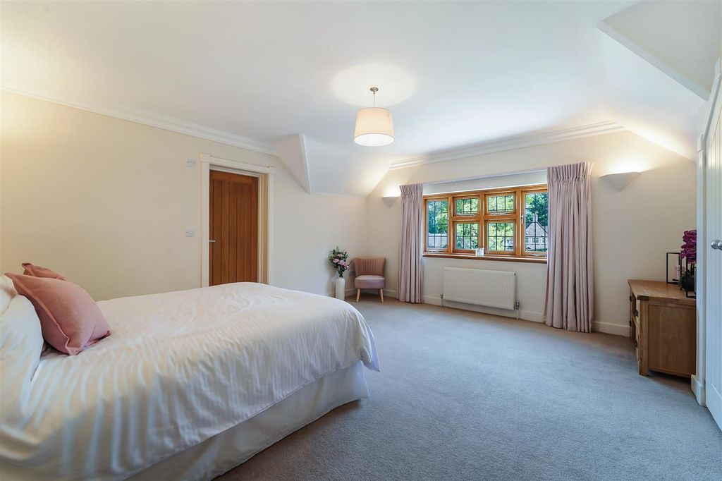 Additional image 23 of 5 bed detached house for saleRickman Hill Road, Chipstead, Coulsdon CR5
