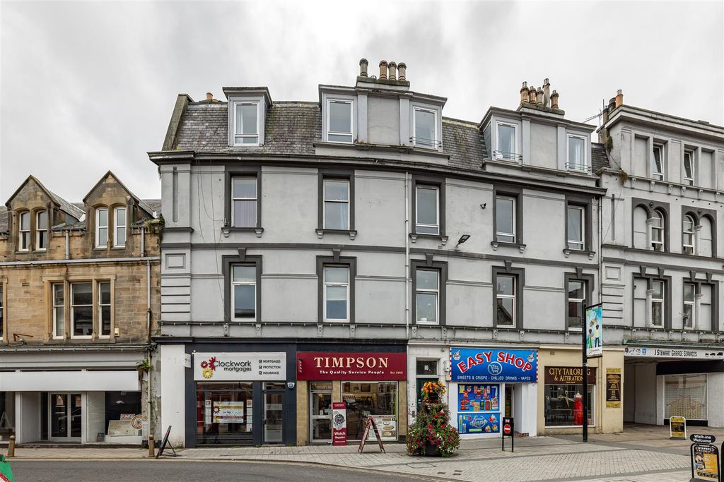 Property photo 1 of 19 16_5 Channel Street Galashiels 01.Jpg