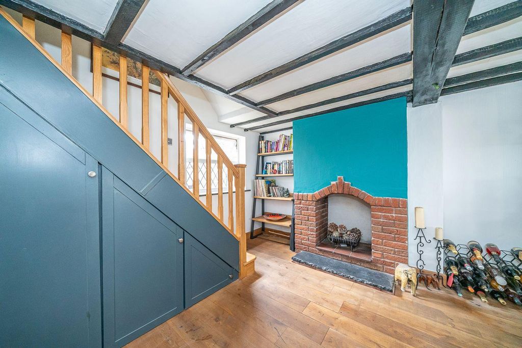 Property photo 3 of 36
