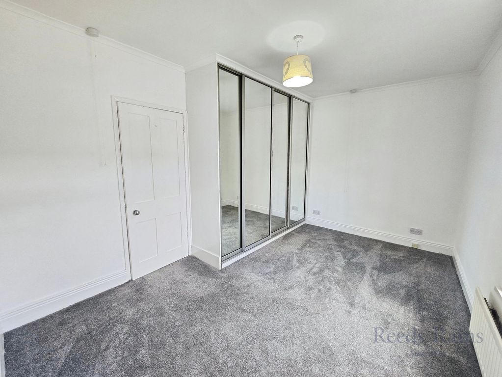 Property photo 3 of 17 Picture No. 04