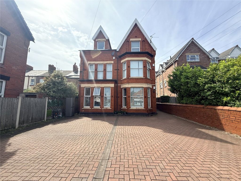 Property photo 2 of 13 Picture No. 02