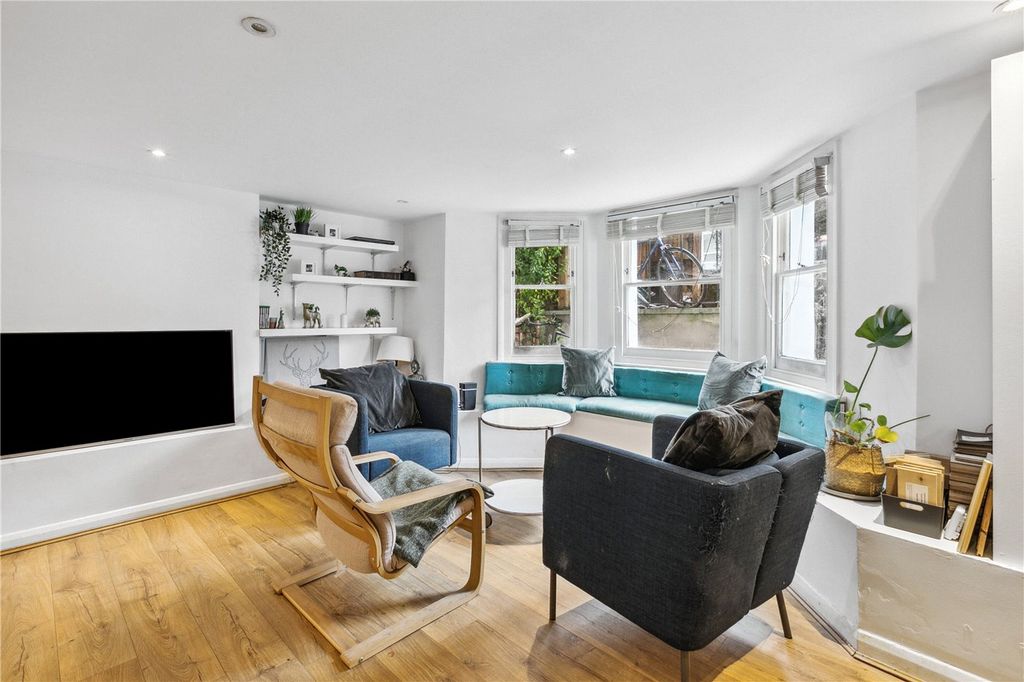 Property photo 2 of 14 Picture No. 04