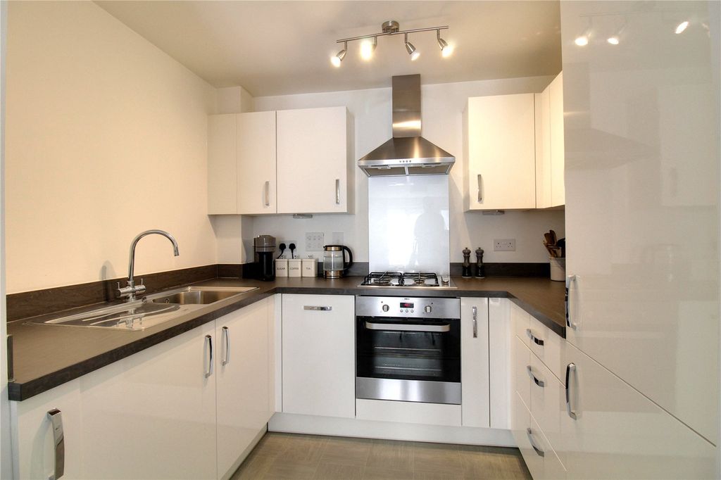 Property photo 3 of 11 Picture No. 06
