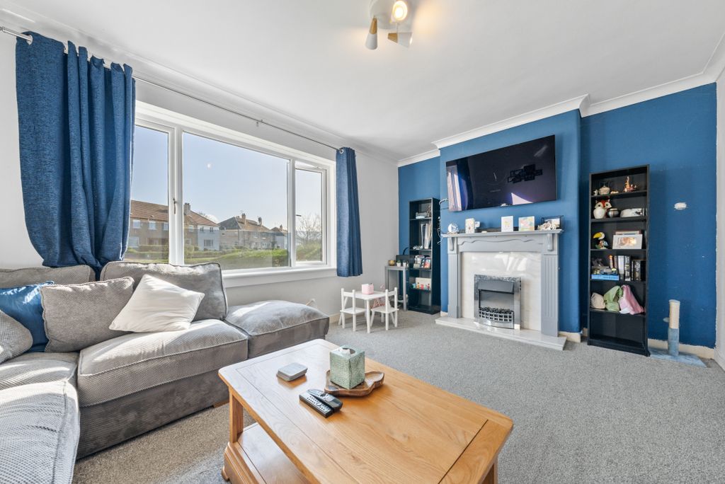 Property photo 3 of 23 Dsc01166