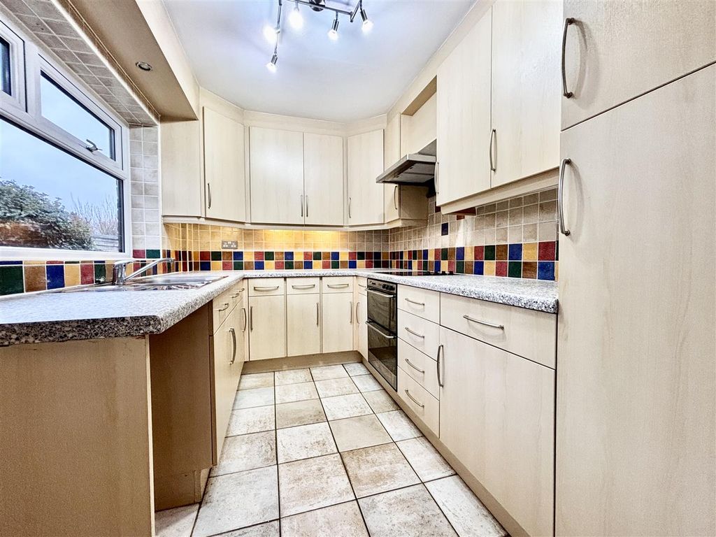 Property photo 2 of 21 Img_E3193.Jpg