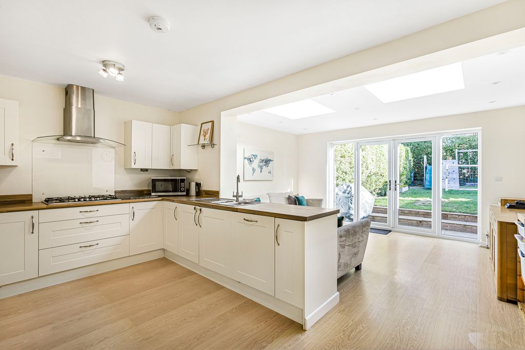 Property photo 2 of 12 Kitchen/Family Room
