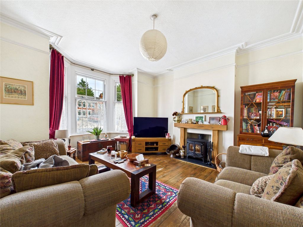 Property photo 2 of 14 Picture No. 02