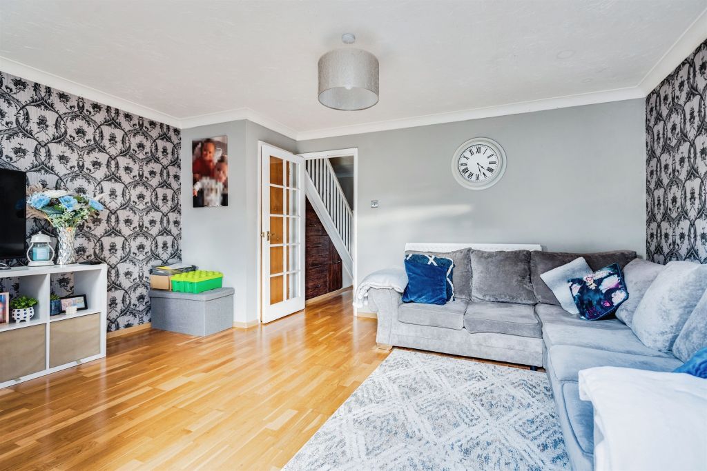 Property photo 3 of 13