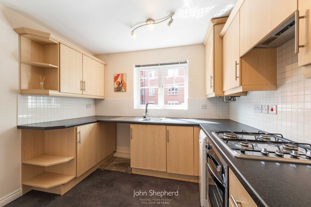 Property photo 3 of 14 Picture No. 17