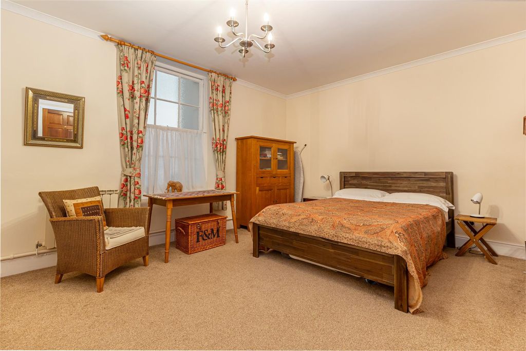 Additional image 11 of 3 bed flat for saleAbbey Road, Malvern WR14