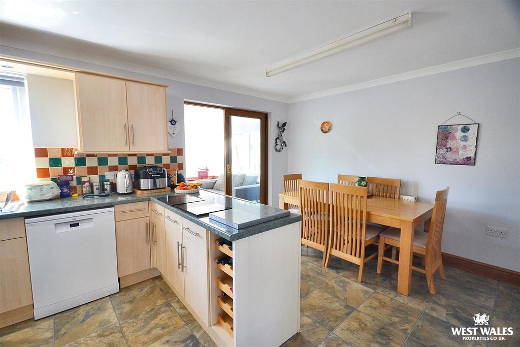 Property photo 2 of 22 Dsc_0944.Jpg