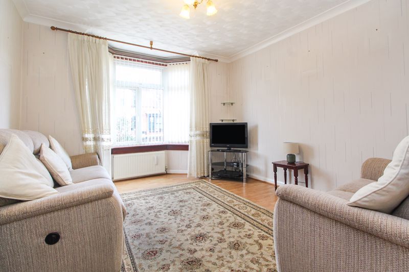 Property photo 2 of 20 Lounge