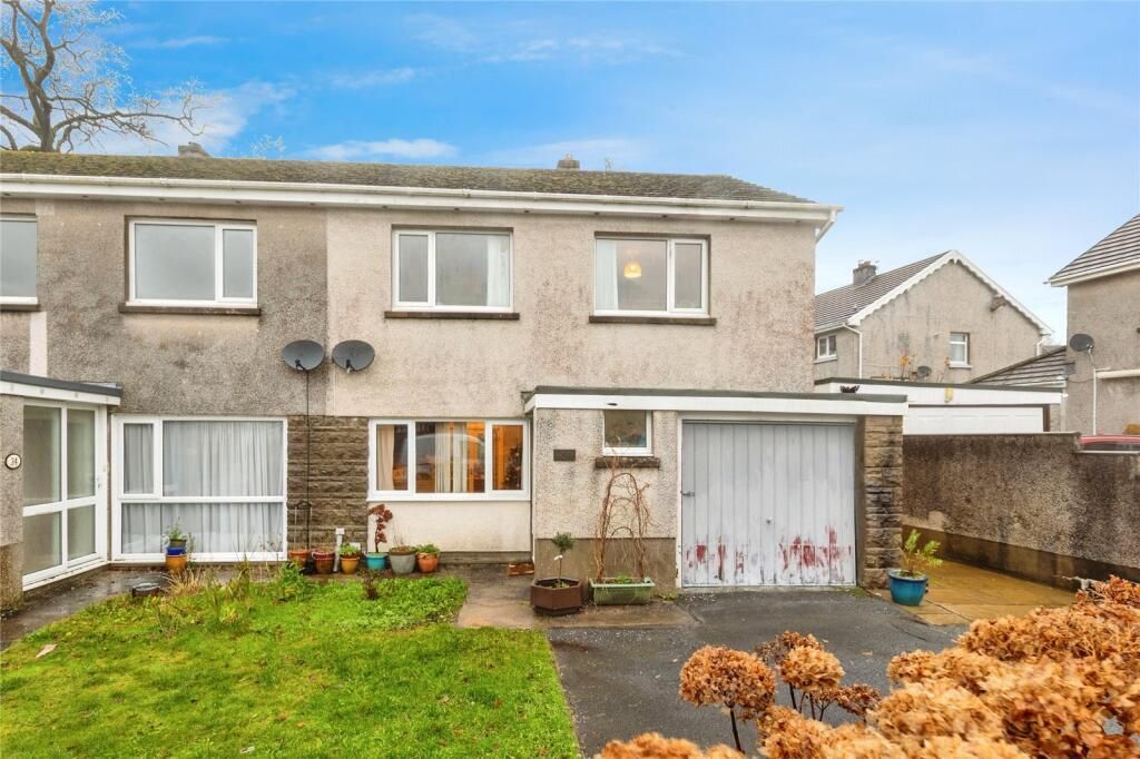 Property photo 1 of 18