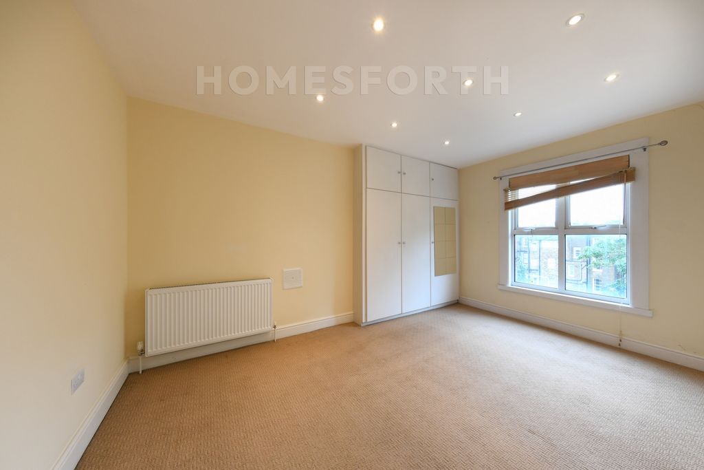 Property photo 2 of 13 Photo 8