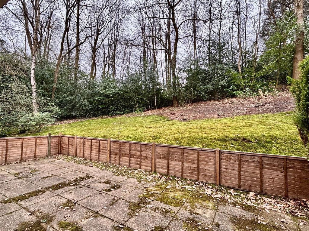 Property photo 3 of 15 Garden.Jpg