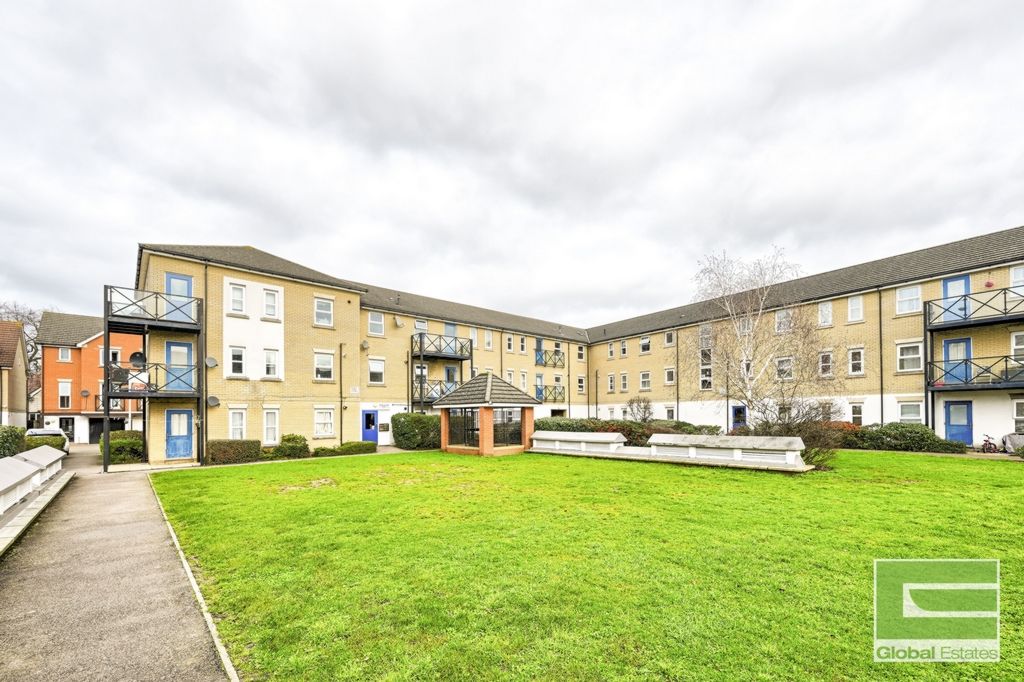 Property photo 1 of 11 Photo 12