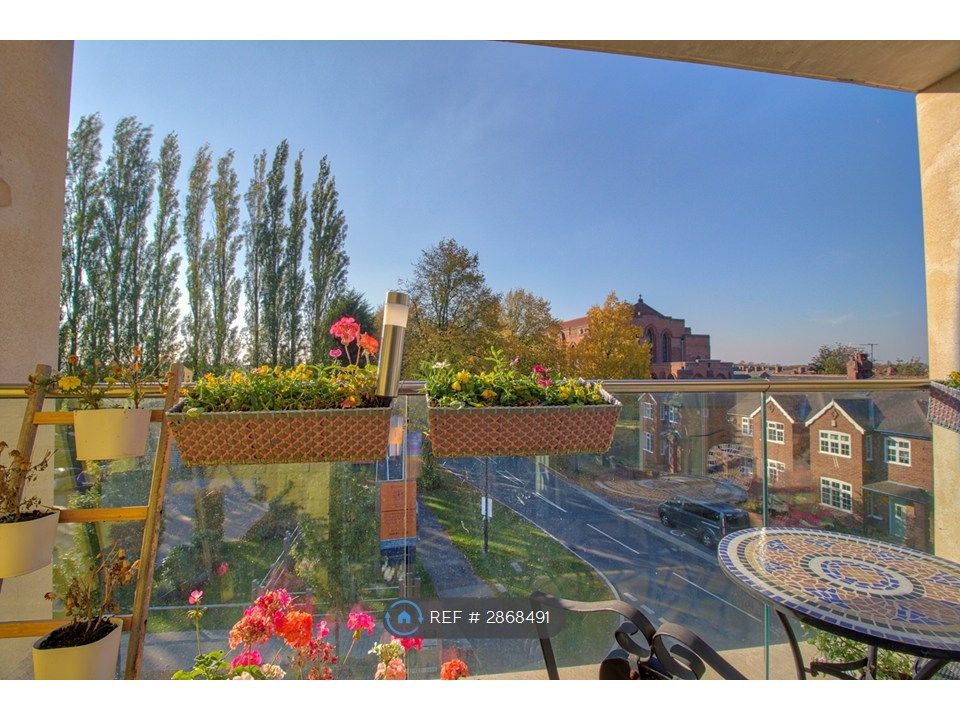 Property photo 3 of 20