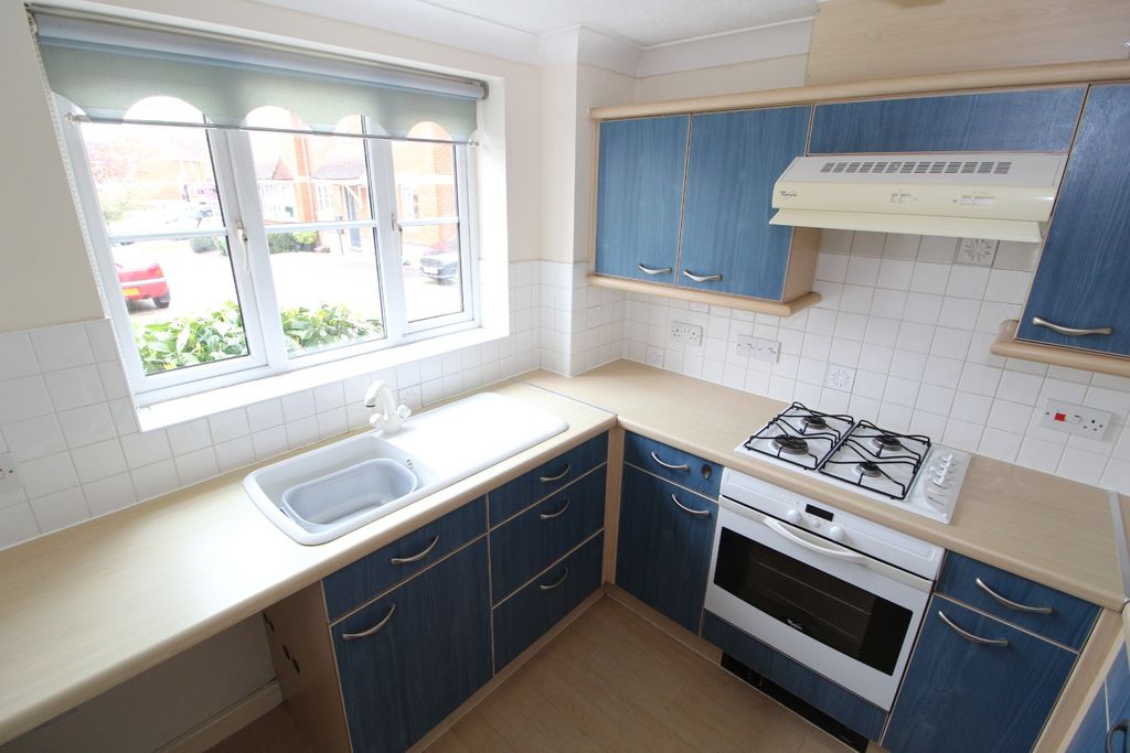 Property photo 3 of 8 4560992