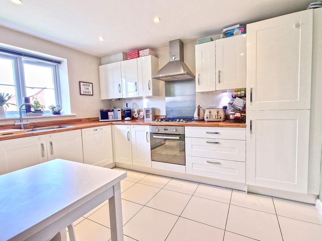 Property photo 2 of 20 20260326_114607.Jpg