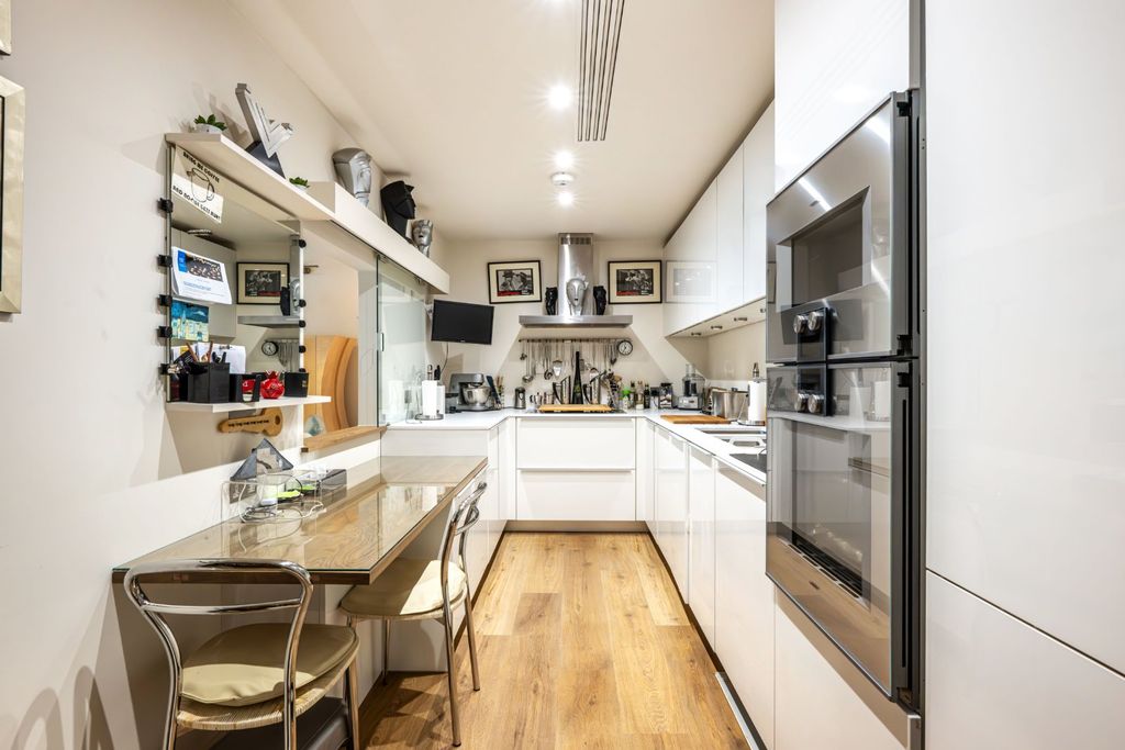 Property photo 3 of 18 Picture No. 27