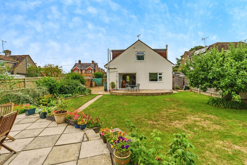 Property photo 3 of 22